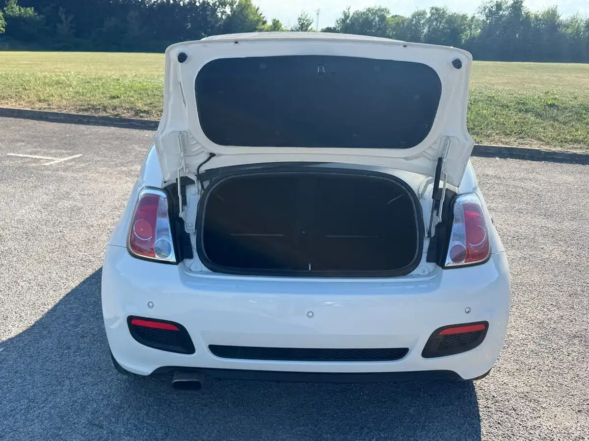 2013-fiat-500c-09-s-big-35