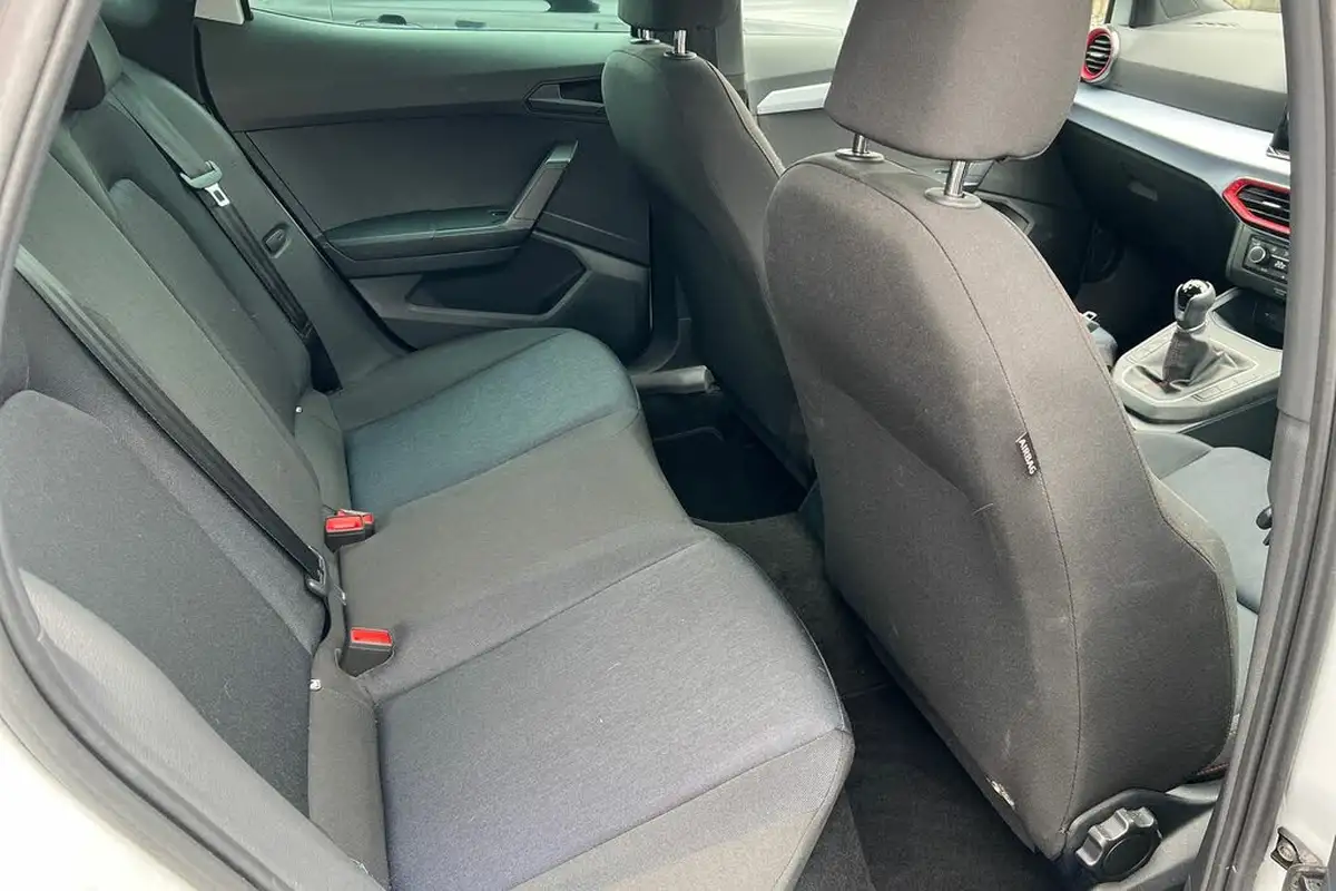 2022-seat-ibiza-10-tsi-fr-edition-95ps-big-15