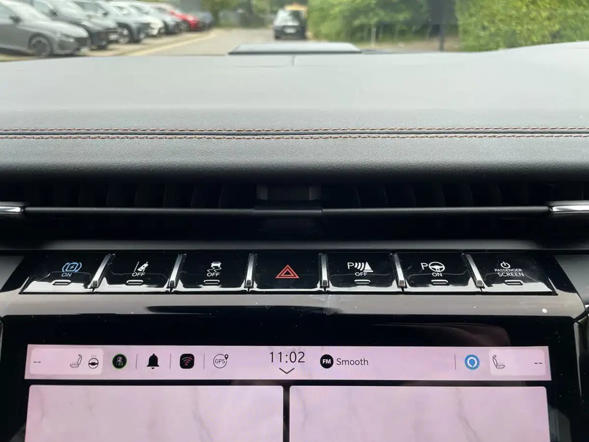 2023-jeep-grand-cherokee-20-gme-summit-reserve-big-46