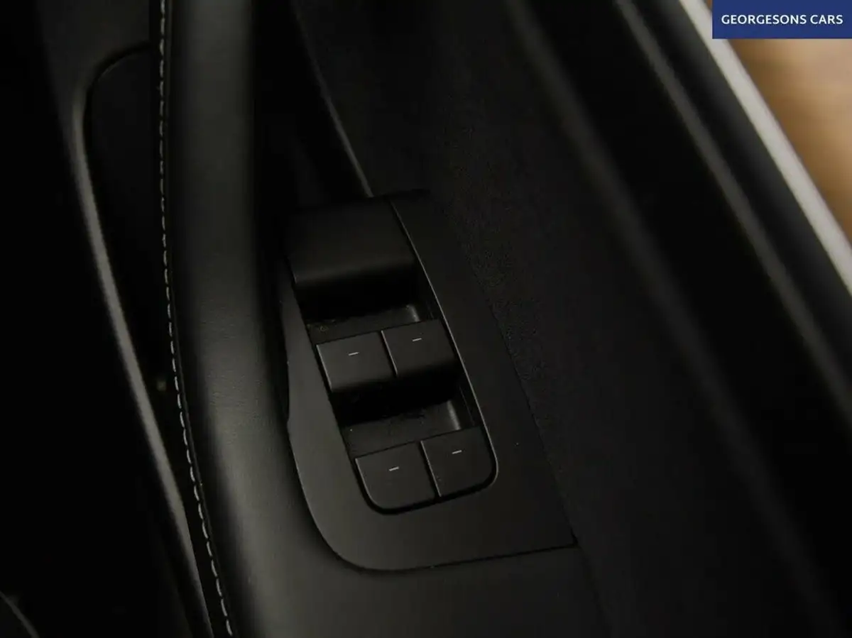 2021-tesla-model-3-e-long-range-4x4-big-42