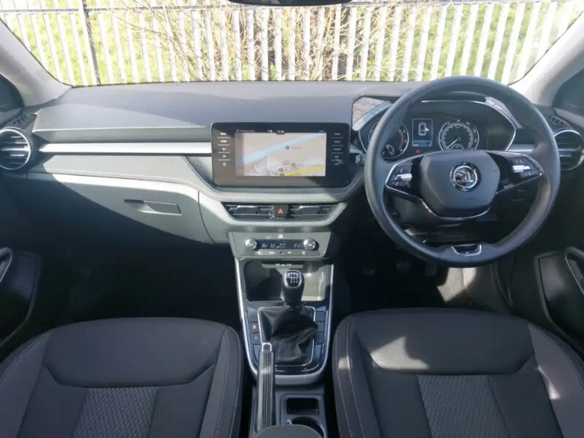 2023-skoda-fabia-10-tsi-se-l-110ps-big-2