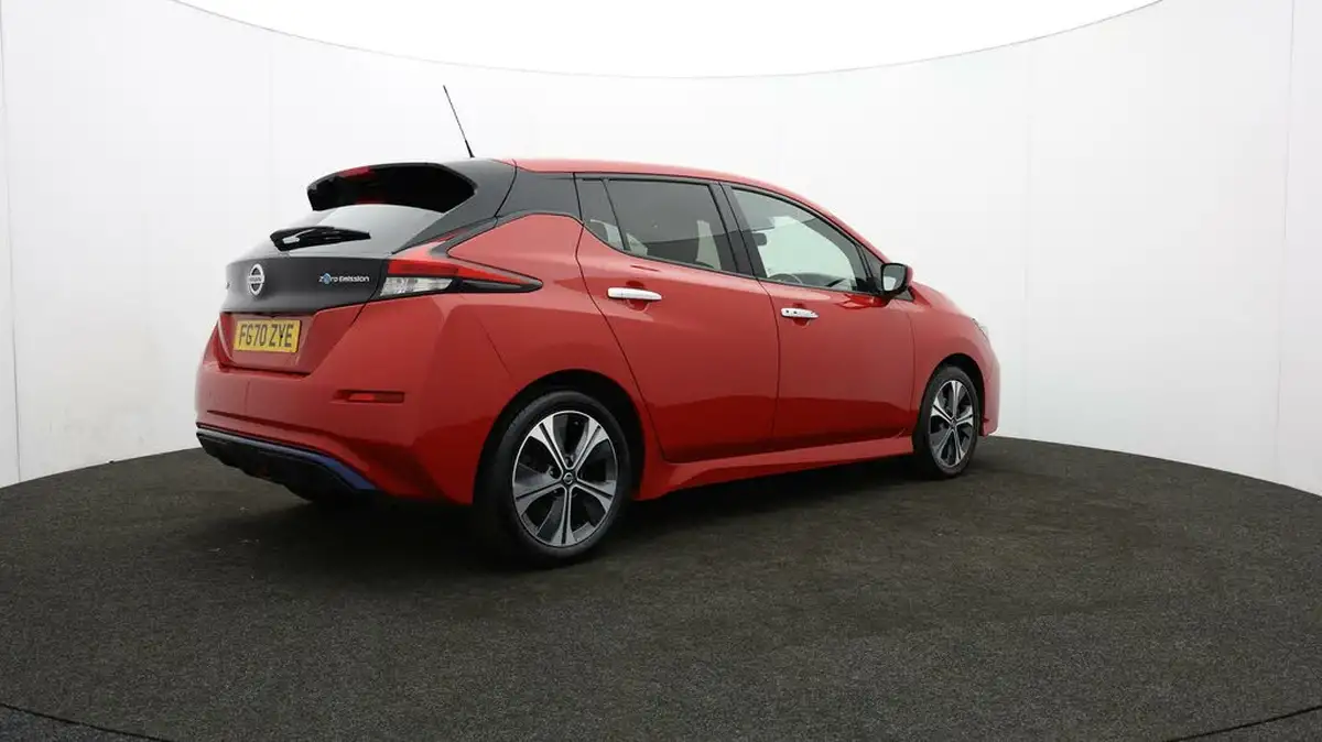 2020-nissan-leaf-e-n-connecta-big-34