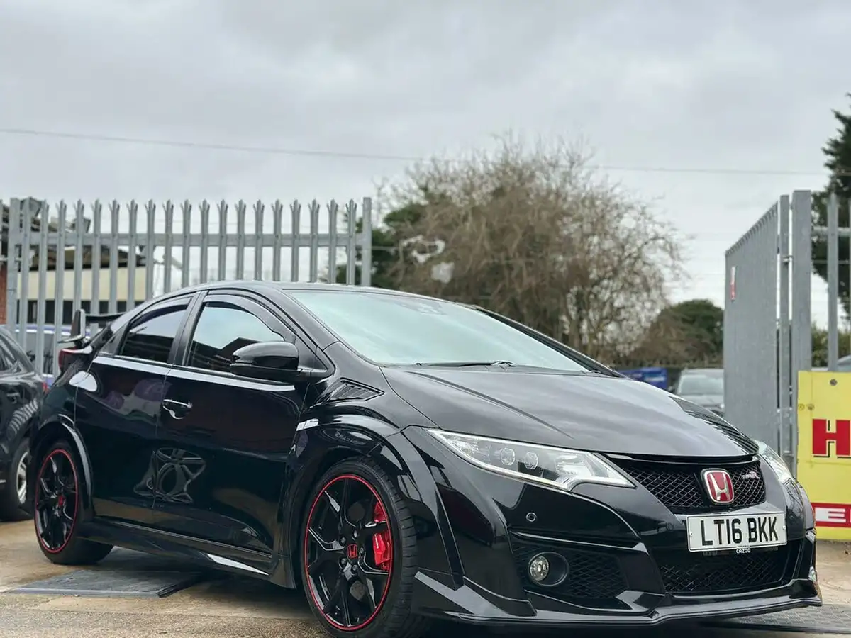 2016-honda-civic-20-i-vtec-type-r-gt-big-34