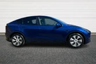 2022-tesla-model-y-e-long-range-small-14