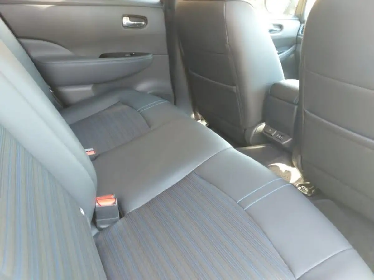 2022-nissan-leaf-e-n-connecta-39kwh-big-12