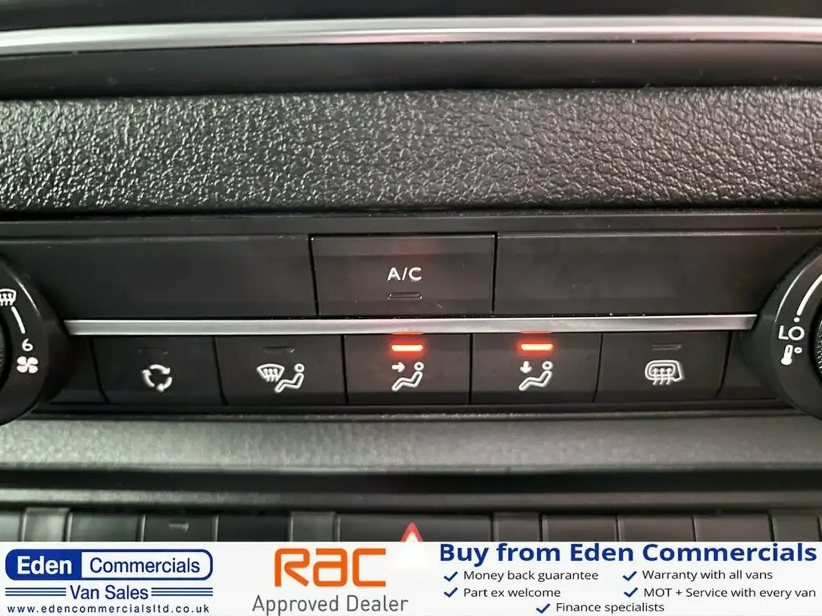 2022-vauxhall-vivaro-15td-2900-l2h1-sportive-big-19