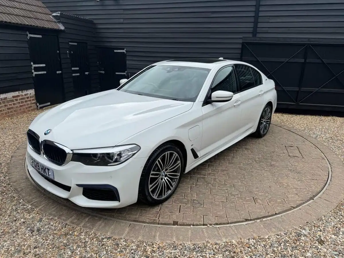 2019-bmw-5-series-20-530e-m-sport-auto-big-44