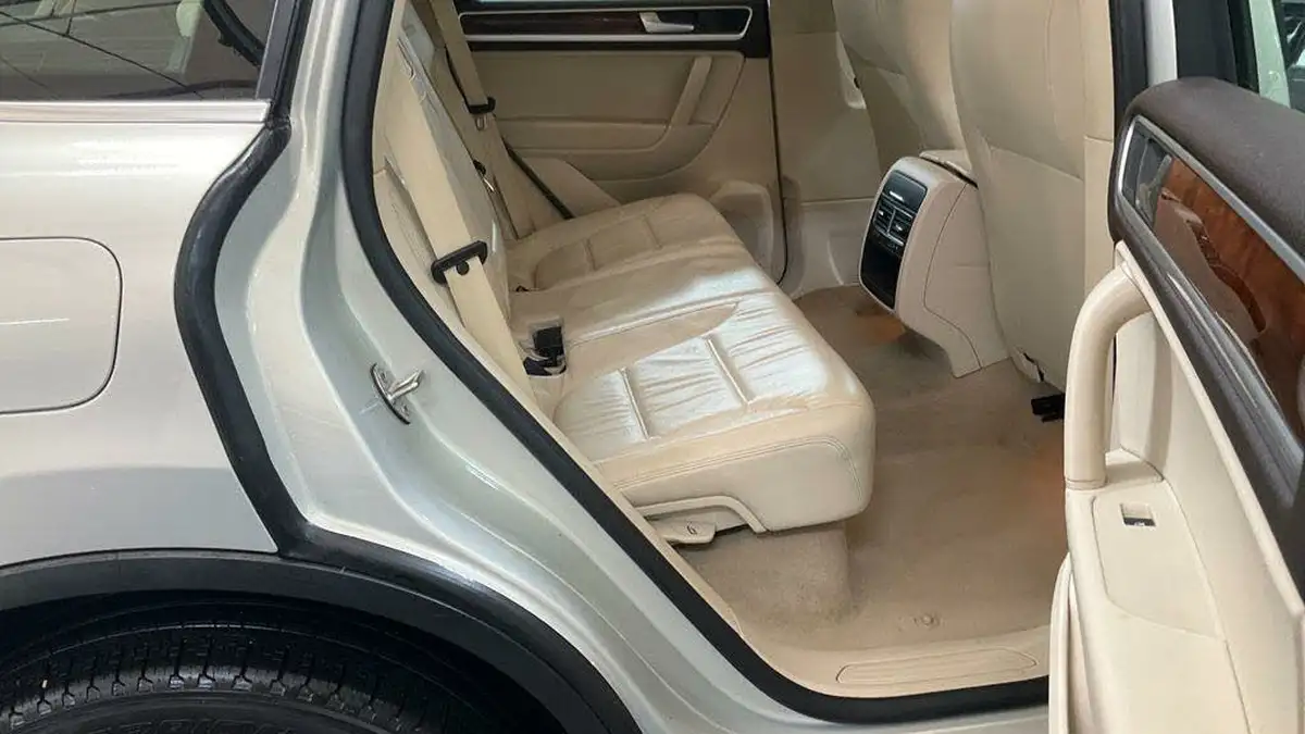 2014-volkswagen-touareg-30td-se-v6-245ps-ss-big-5