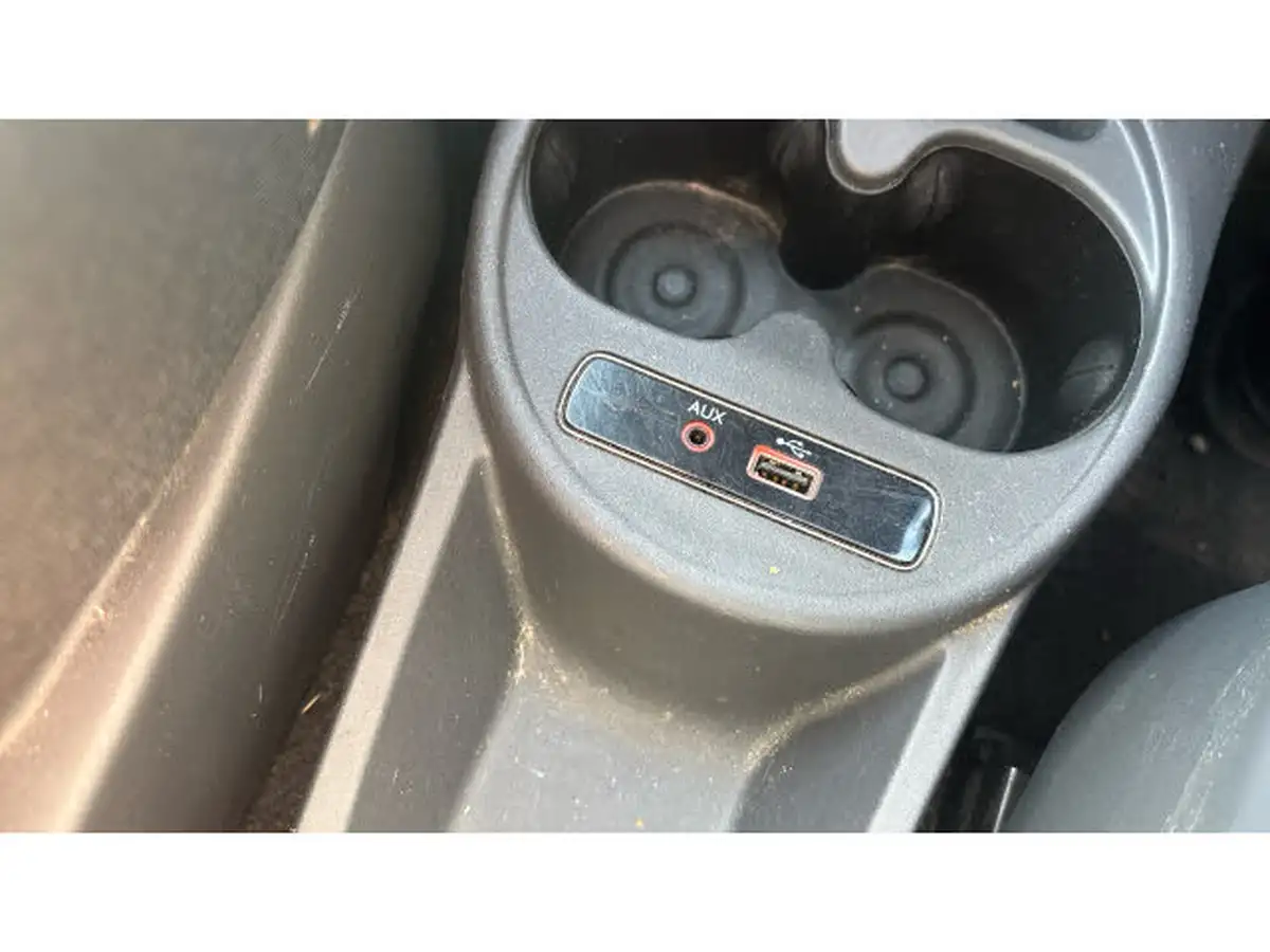 2016-fiat-500-12-lounge-big-24