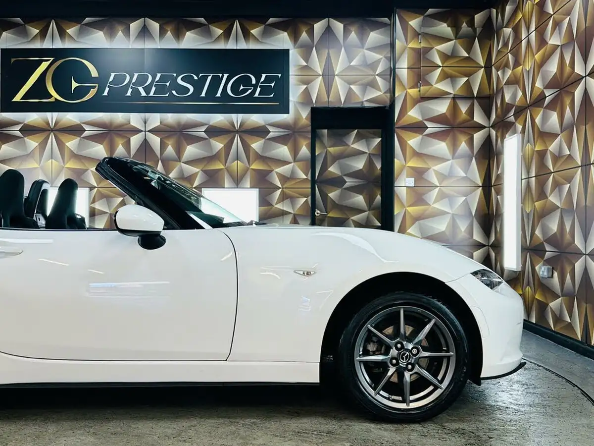 2019-mazda-mx-5-15-se-big-42