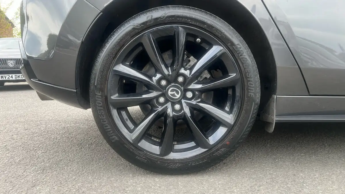 2022-mazda-mazda3-20-sport-lux-186ps-hatchback-5d-auto-big-15