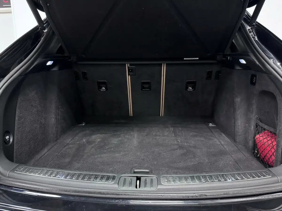 2019-porsche-macan-20-big-7