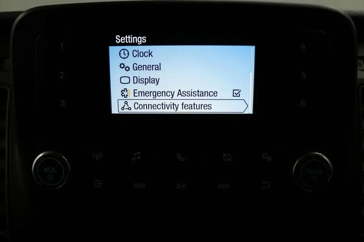 2022-ford-transit-20tdci-350-l3h2-leader-130pseu6dt-panel-van-big-44