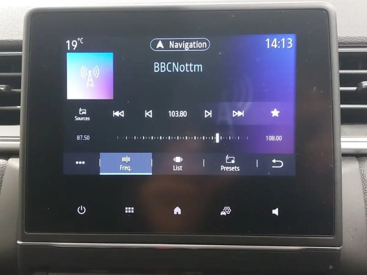 2023-renault-captur-10-tce-techno-big-9