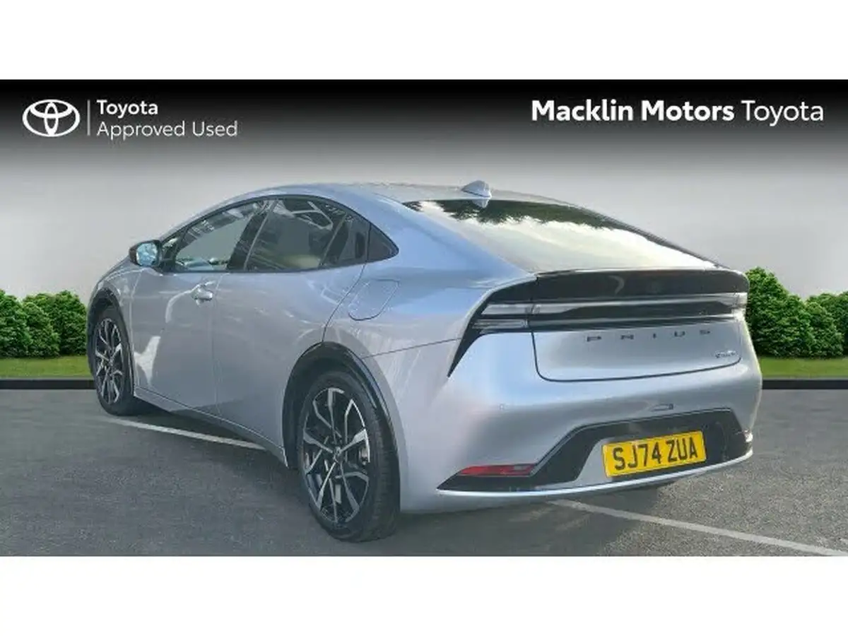 2024-toyota-prius-20-vvt-i-excel-big-3