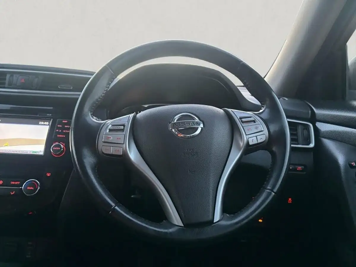 2017-nissan-x-trail-16dci-tekna-7-seat-big-13