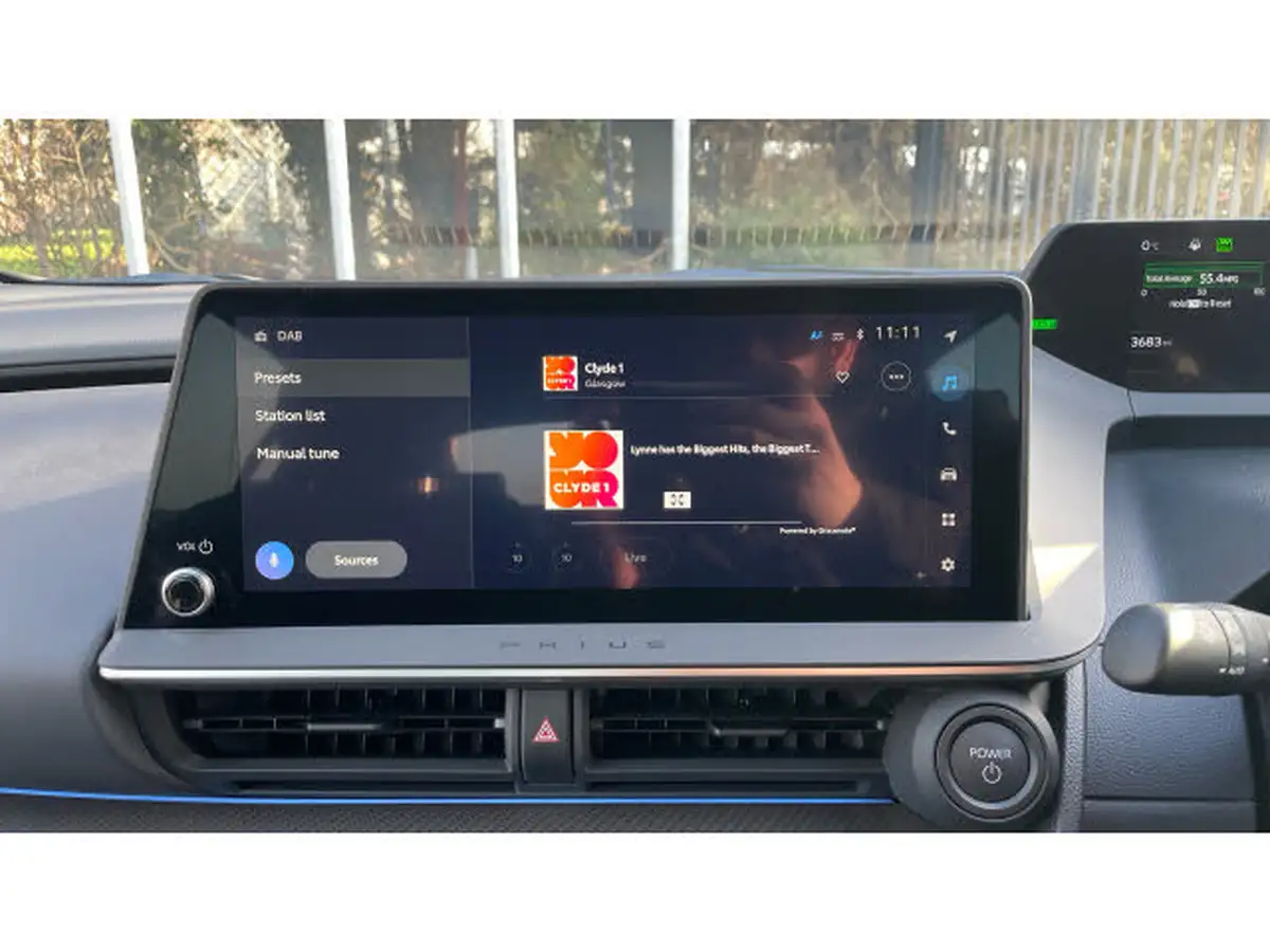 2024-toyota-prius-20-vvt-i-excel-big-27