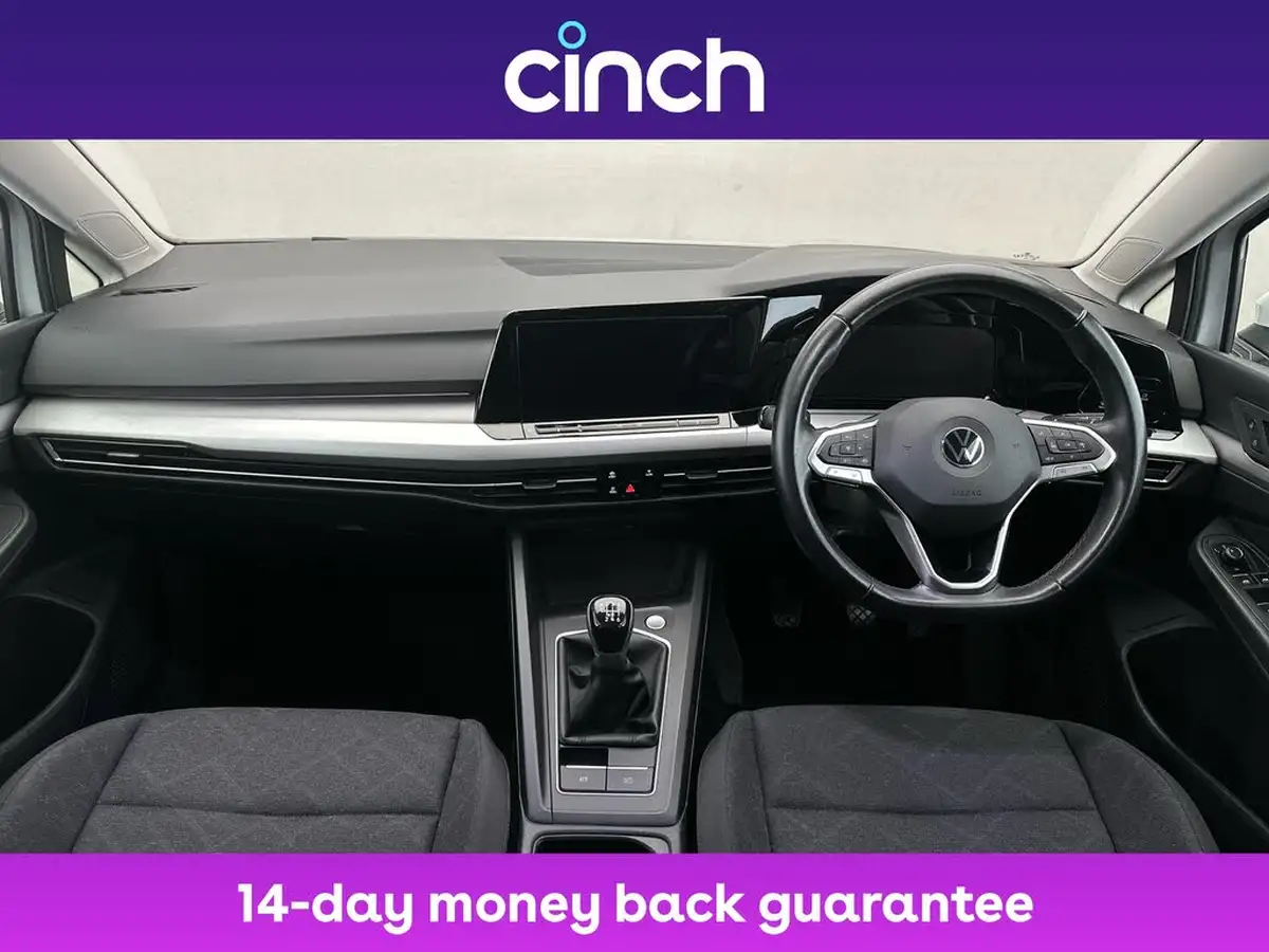 2020-volkswagen-golf-10-tsi-life-hatchback-big-14