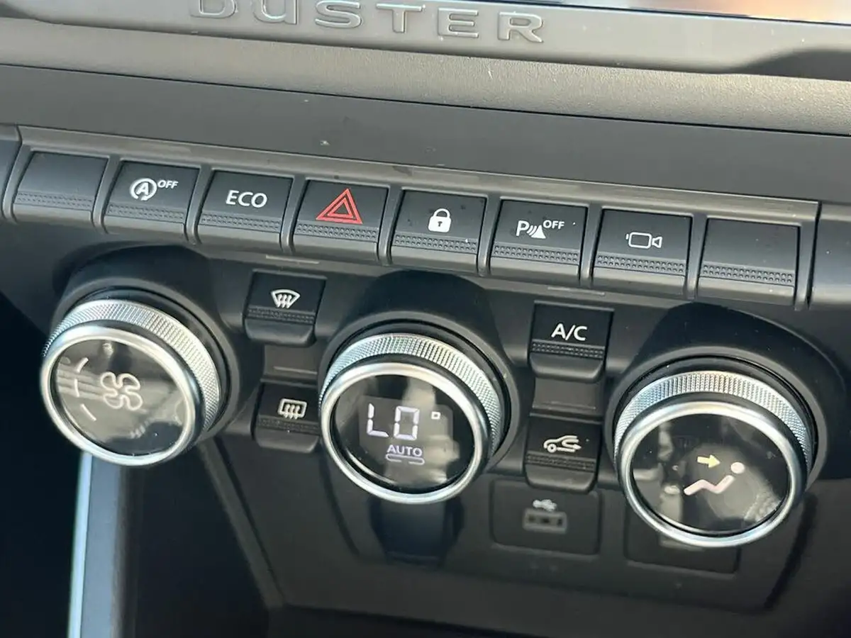 2022-dacia-duster-13-tce-prestige-130bhp-big-27
