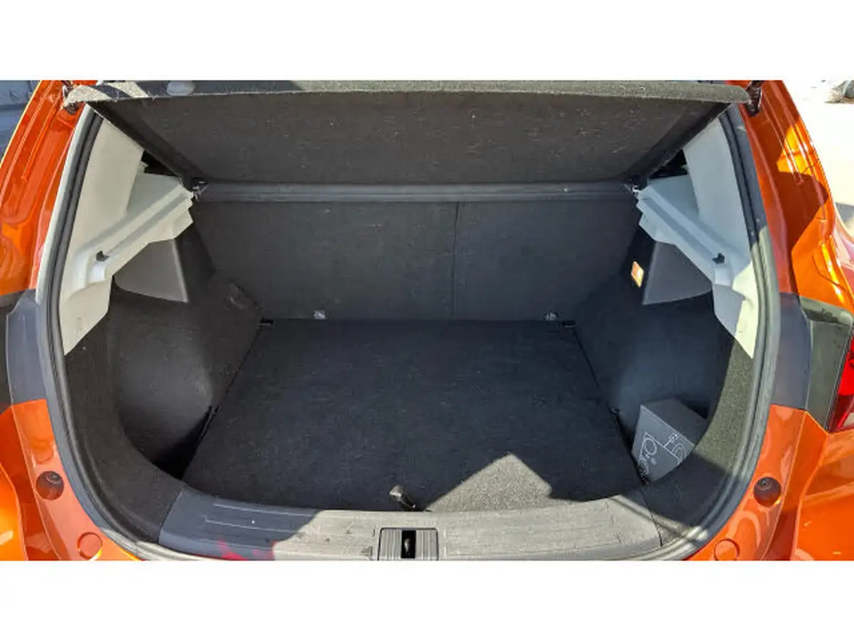 2023-mg-zs-suv-15-vti-tech-exclusive-big-3