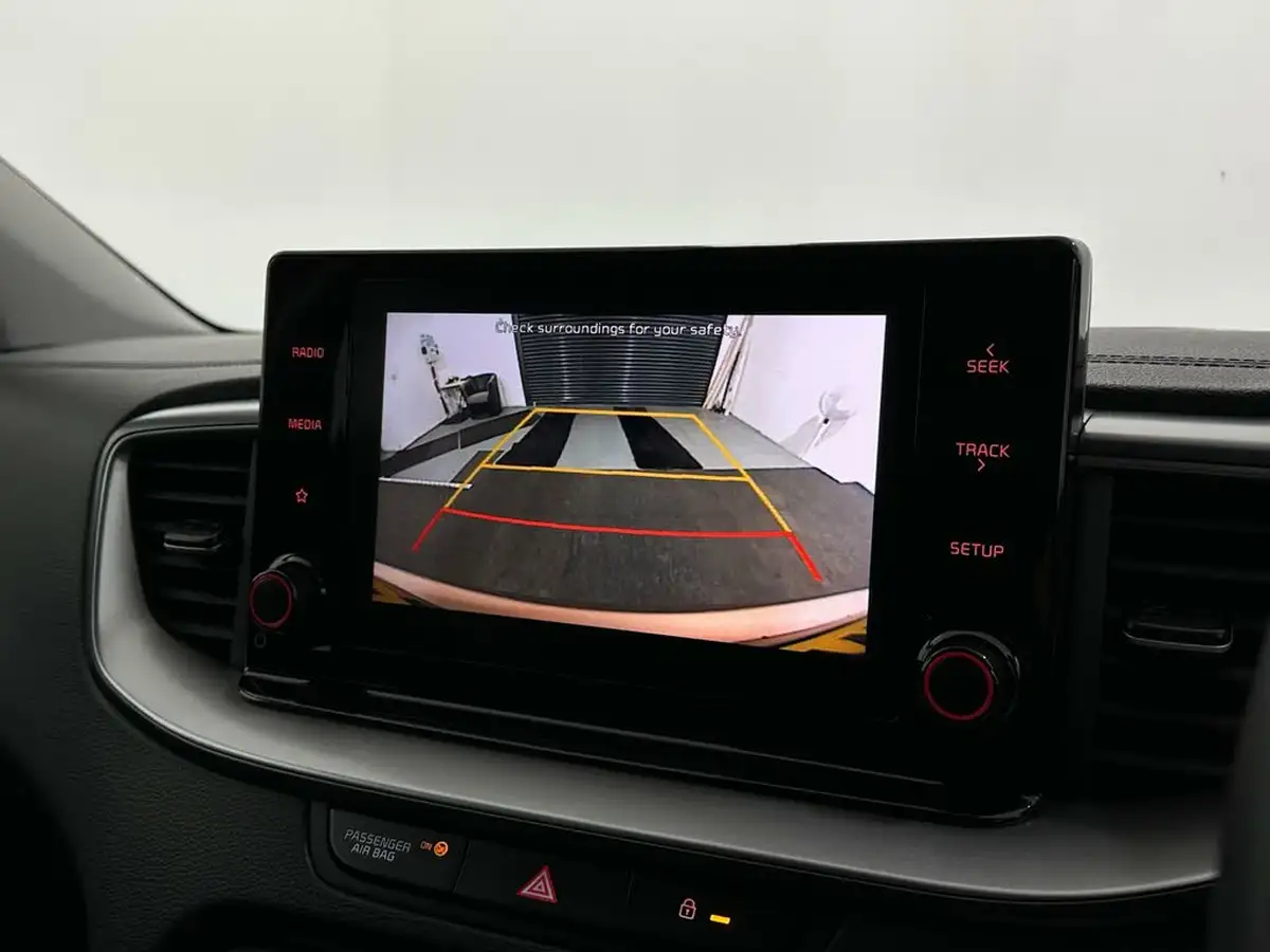 2022-kia-xceed-10-t-gdi-2-big-21