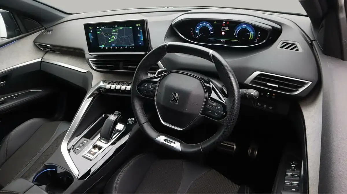 2022-peugeot-3008-suv-16-puretech-gt-225bhp-hybrid-e-eat8-big-9