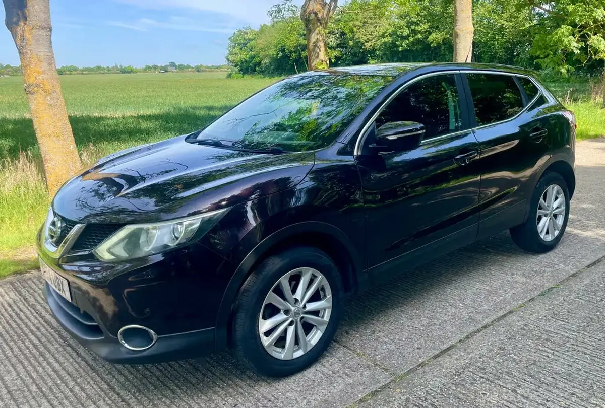 2014-nissan-qashqai-12-acenta-premium-big-18