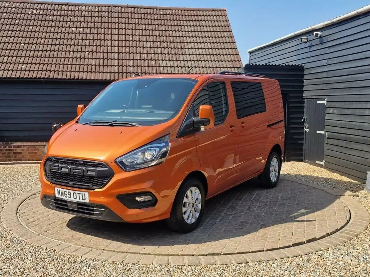 2019-ford-transit-custom-20tdci-300-l1h1-limited-130pseu6dt-double-cab-in-van-big-1