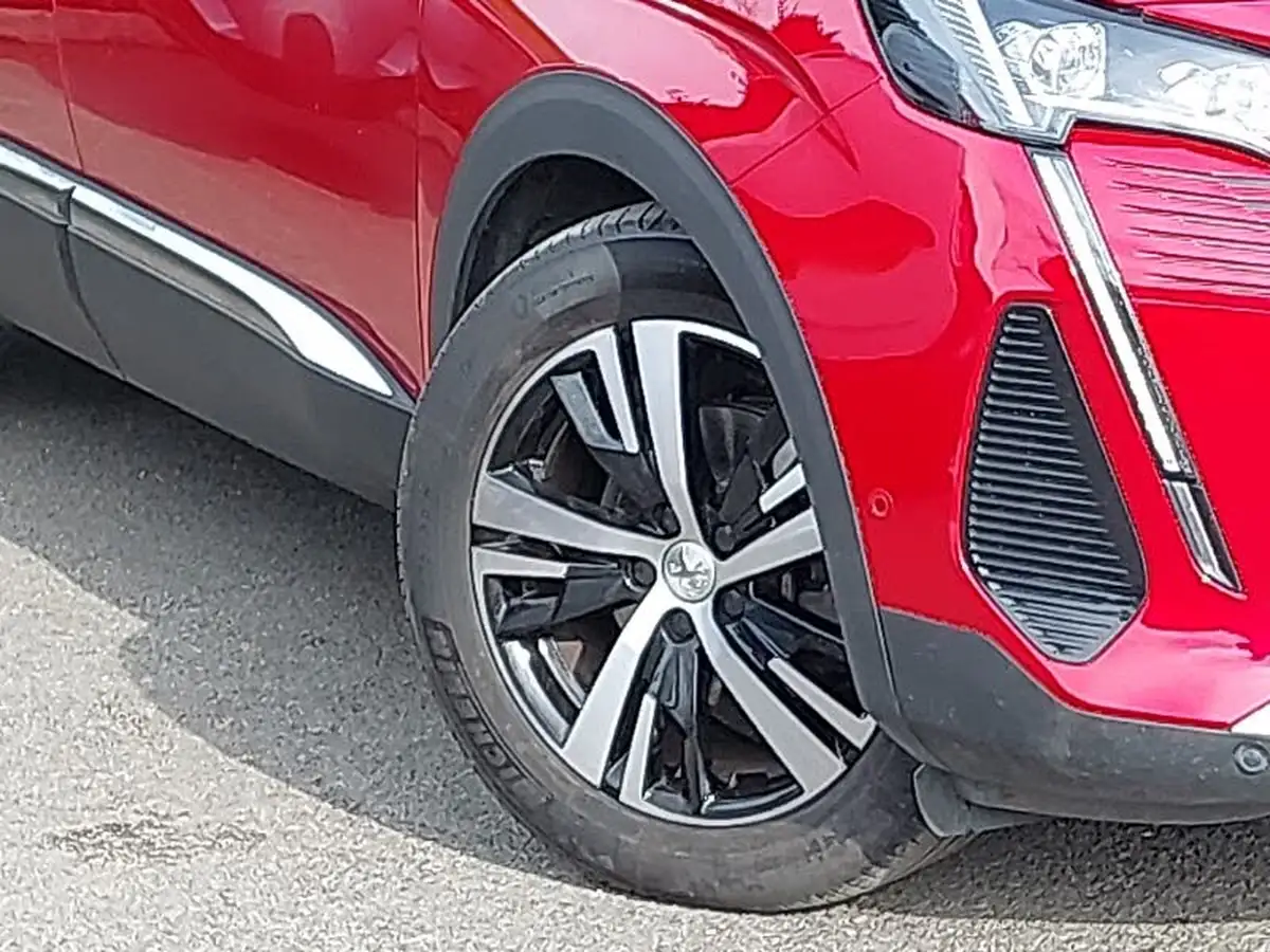 2022-peugeot-5008-suv-12-puretech-gt-eat8-big-8