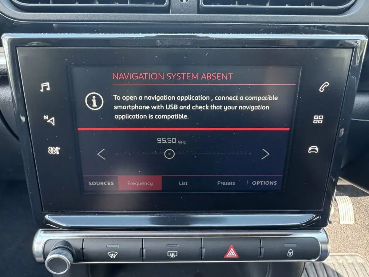 2017-citroen-c3-16bluehdi-flair-big-59
