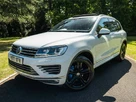 2017-volkswagen-touareg-30tdi-r-line-plus-262ps-ss-2967cc-small-3