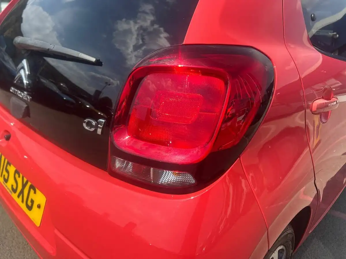 2015-citroen-c1-10-vti-flair-5d-big-27