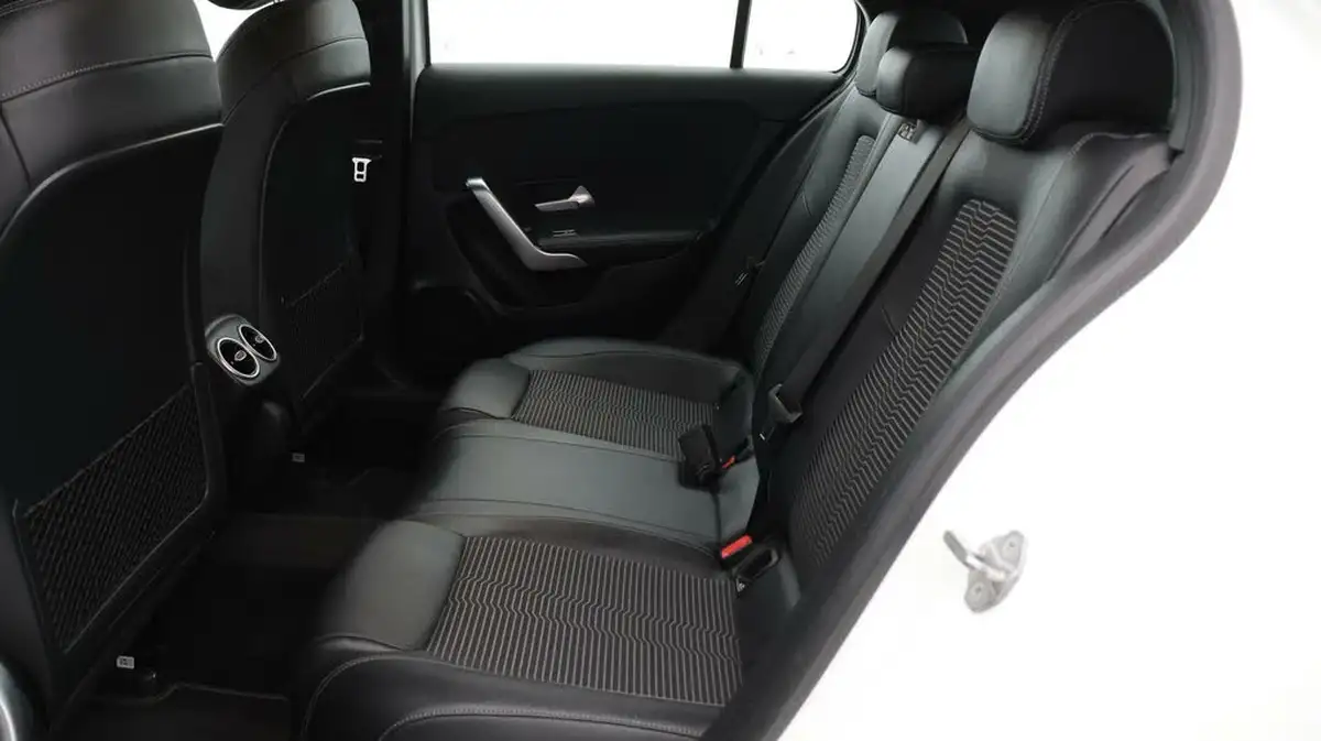 2021-mercedes-benz-a-class-15d-a180d-sport-hatchback-5d-7g-dct-big-16