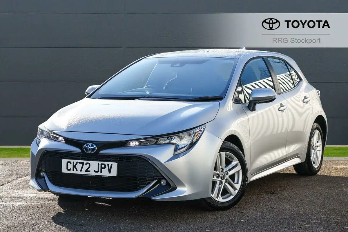 2022-toyota-corolla-18-vvt-i-icon-120bhp-trk-hatchback-5d-big-2