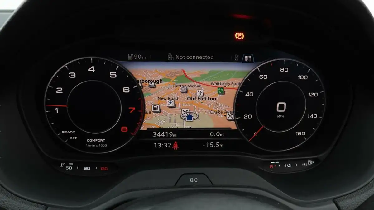 2022-audi-q2-15-35-tfsi-sport-big-10