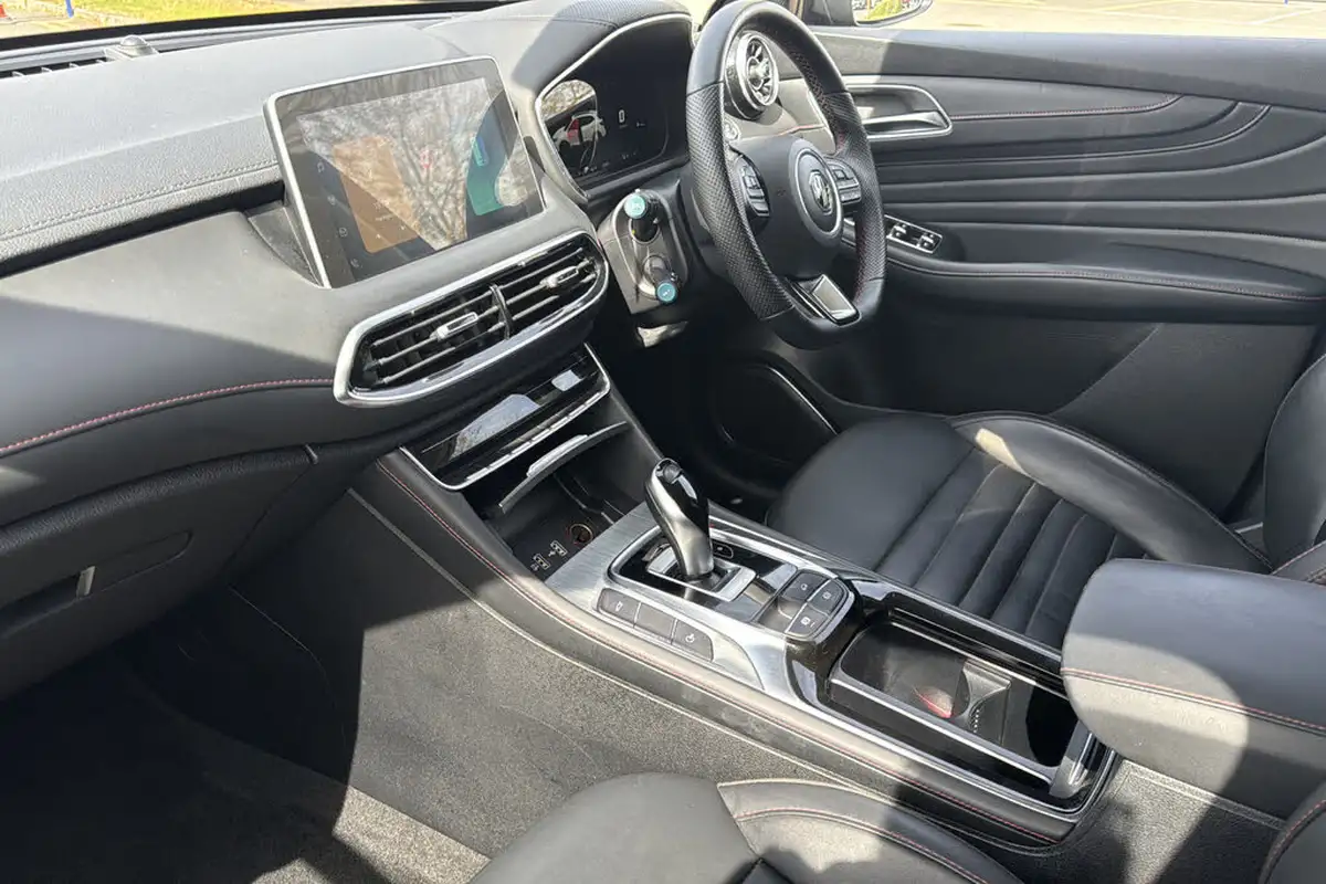 2023-mg-hs-15t-gdi-trophy-258ps-plug-in-hybrid-auto-big-10