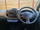 2018-peugeot-partner-small-1