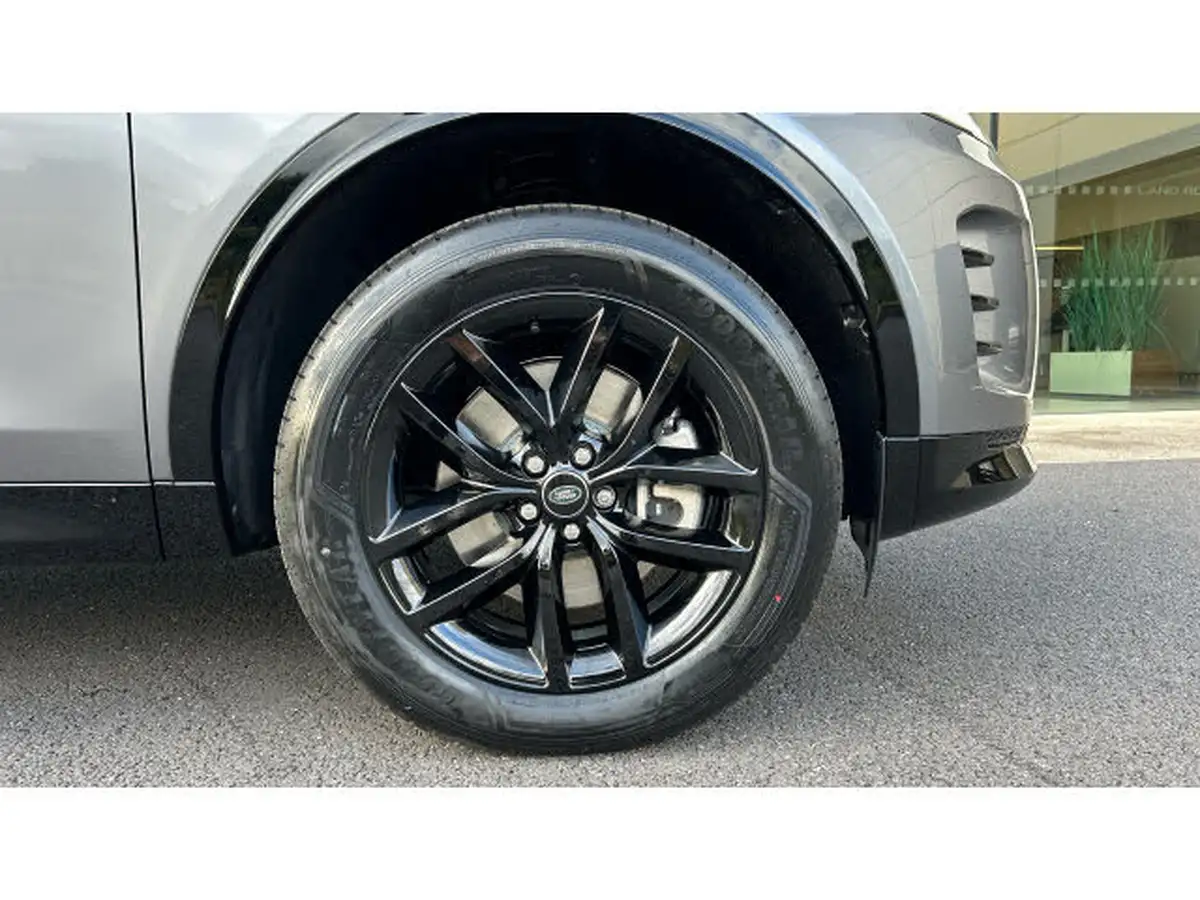 2024-land-rover-discovery-sport-20-d200-dynamic-se-big-7