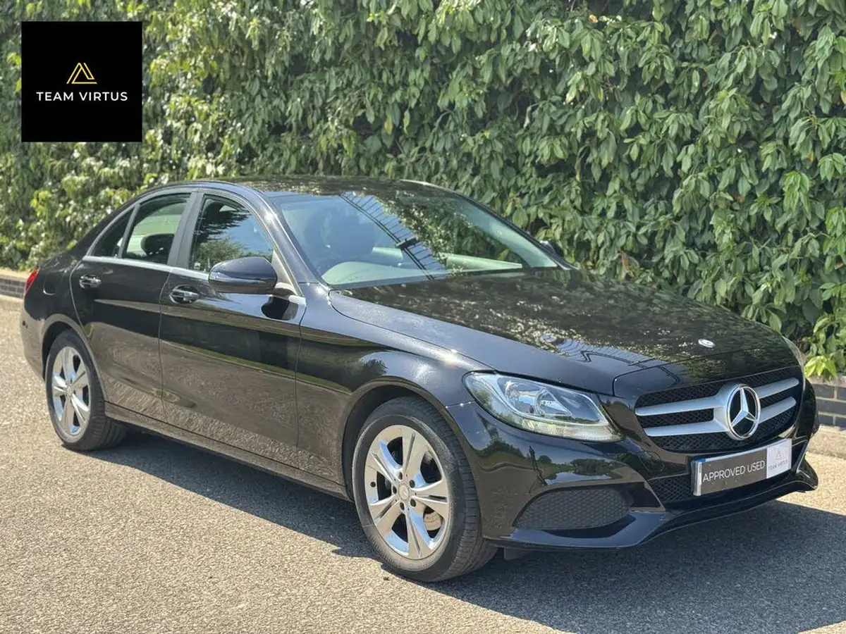 2016-mercedes-benz-c-class-20-c200-se-ss-saloon-4d-auto-big-11