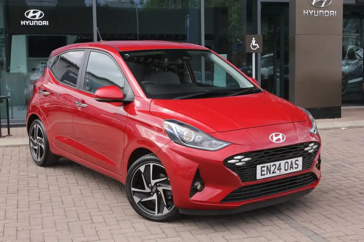 2024-hyundai-i10-10-premium-63ps-auto-big-0