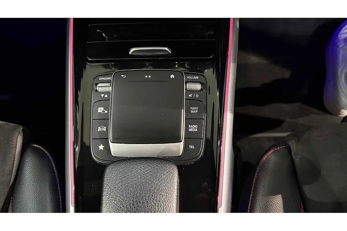 2021-mercedes-benz-glb-class-20d-glb200d-amg-line-premium-4matic-big-36