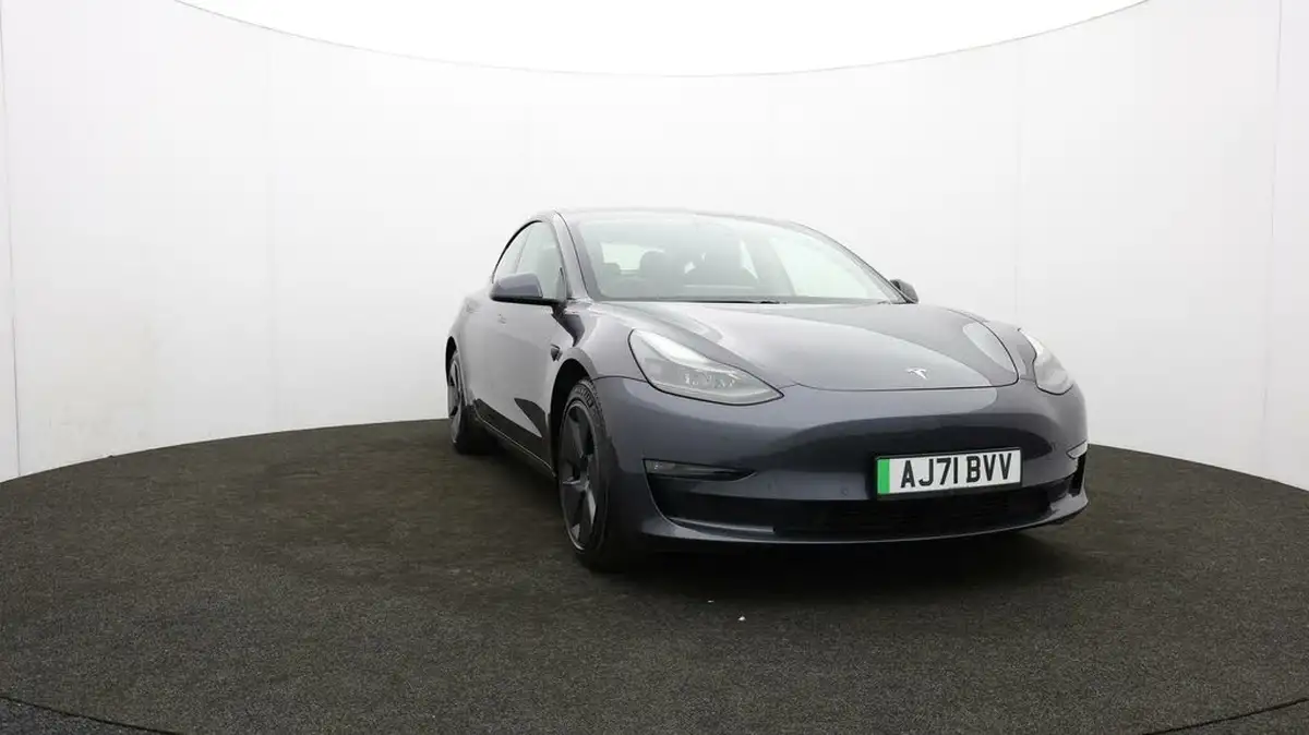 2021-tesla-model-3-e-long-range-awd-big-52