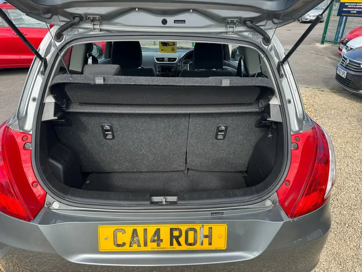 2014-suzuki-swift-12-sz4-94ps-3d-big-17