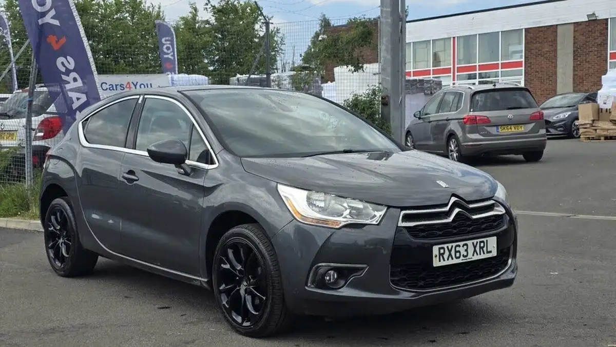 2014-citroen-ds4-16e-hdi-dstyle-auto-seq-big-0