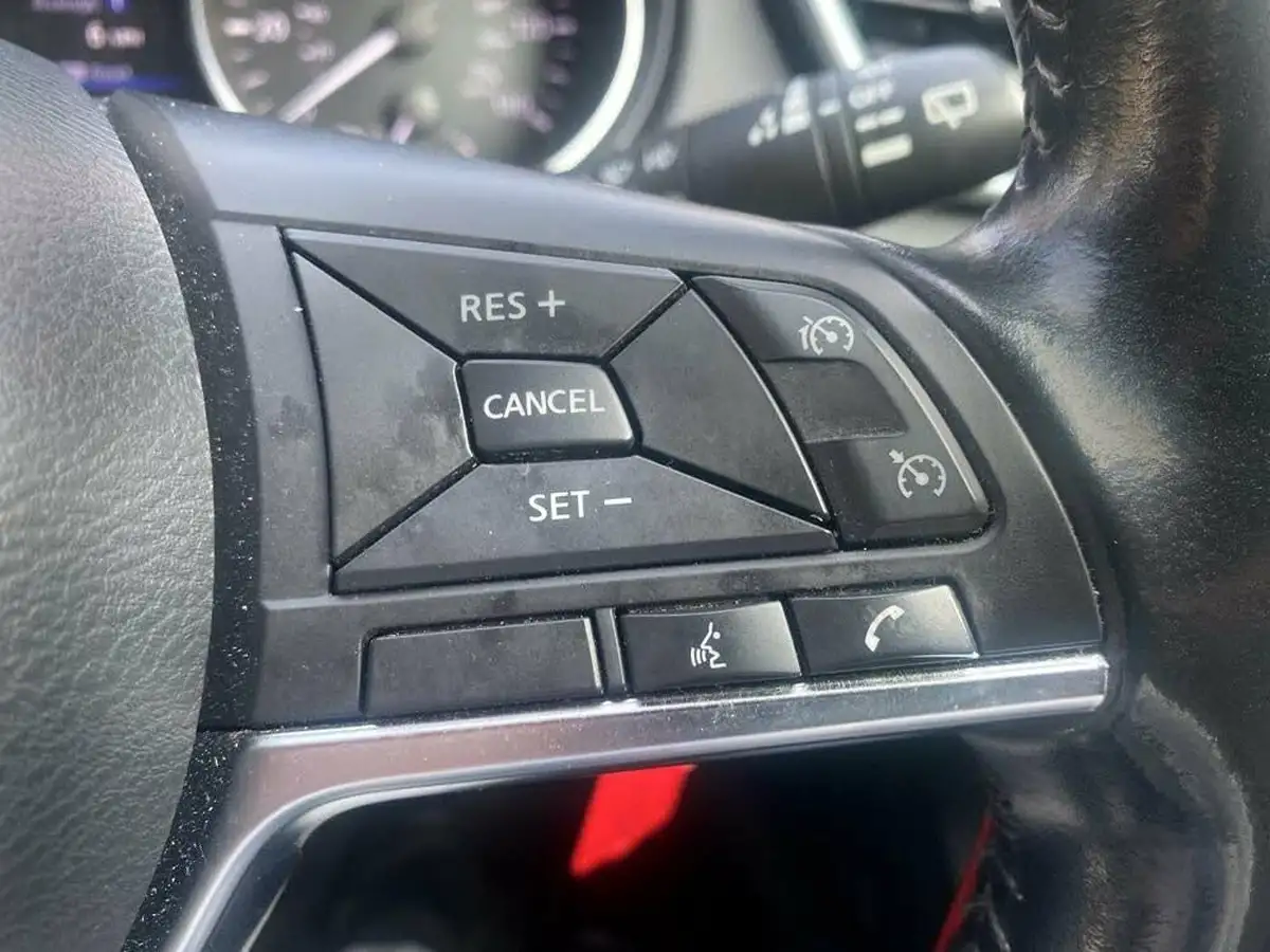 2019-nissan-qashqai-15dci-acenta-premium-17in-alloys-dct-big-12