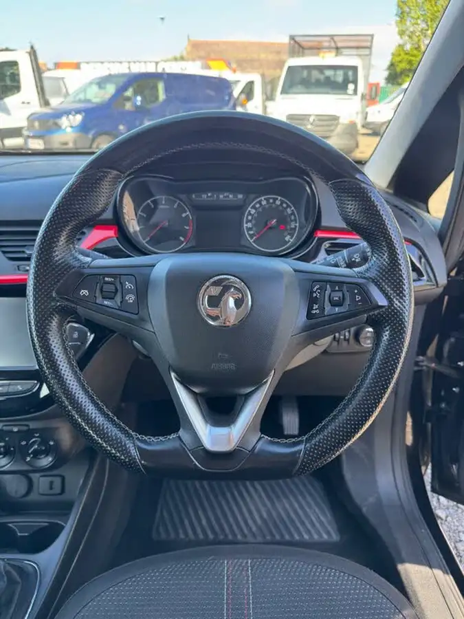 2017-vauxhall-corsa-14i-limited-edition-75ps-ecoflex-3d-big-26