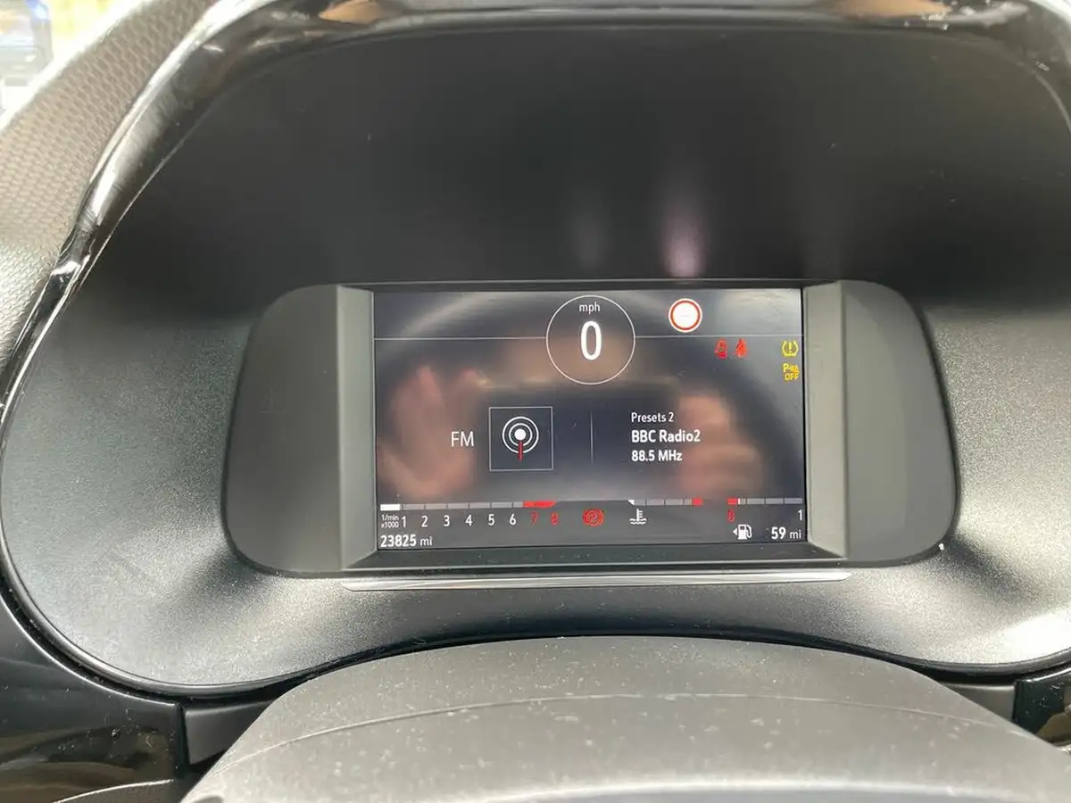 2021-vauxhall-corsa-12i-elite-big-13