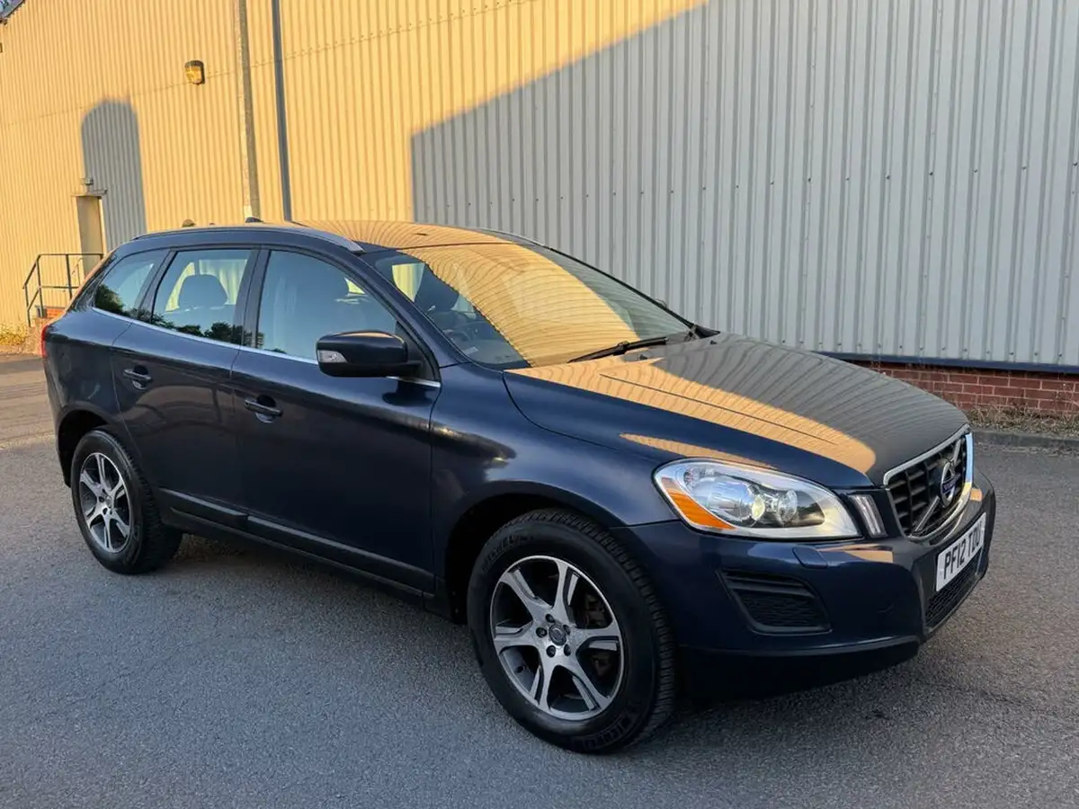 2012-volvo-xc60-24td-d3-se-lux-geartronic-big-5