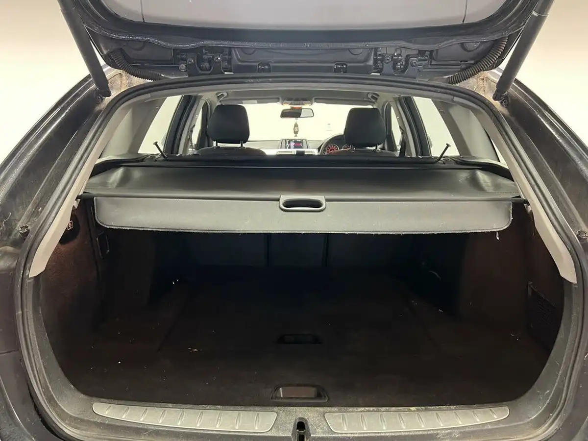 2012-bmw-3-series-20td-316d-es-116bhp-touring-5d-big-20