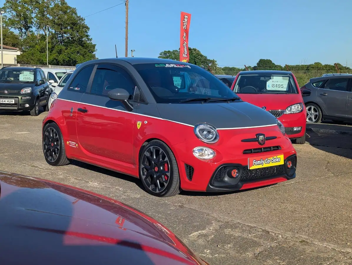 2018-abarth-595-14-tjet-competizione-big-1